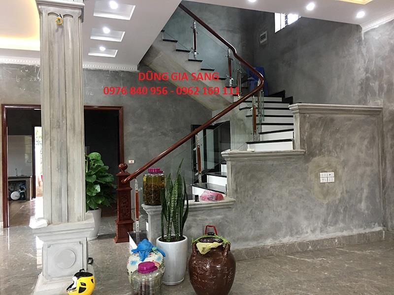 CÔNG TRÌNH  CẦU THANG KÍNH TẠI 586 QUANG TRUNG - HÀ ĐÔNG