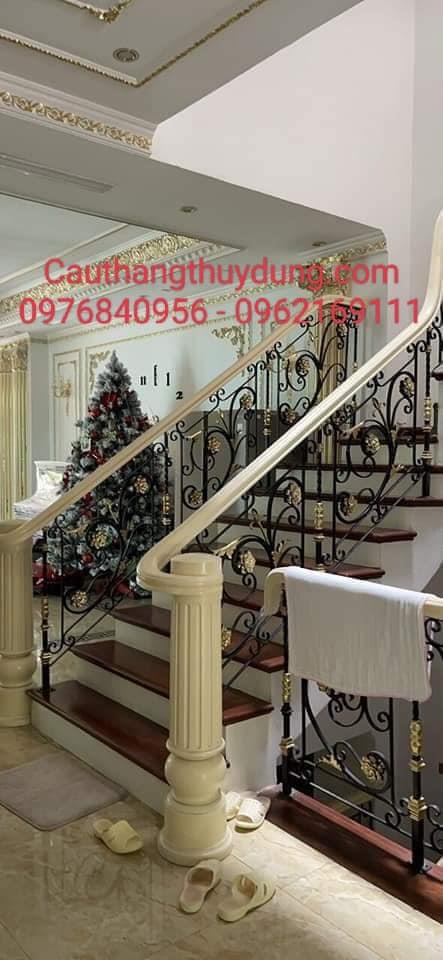CẦU THANG SẮT NGHỆ THUẬT MẪU MỚI D1700