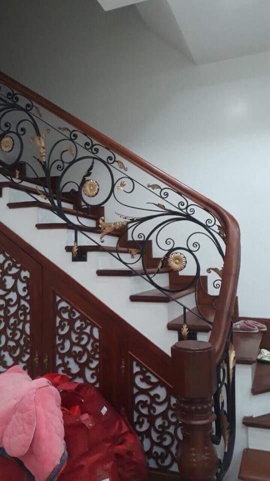 CẦU THANG SẮT NGHỆ THUẬT 07