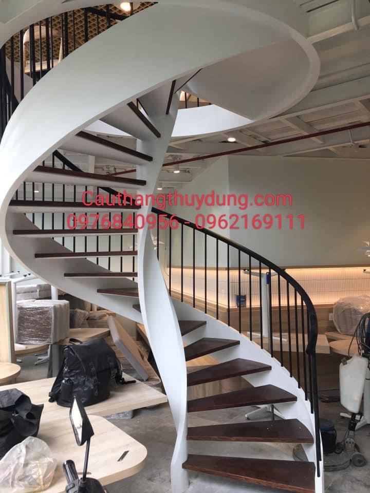CẦU THANG SOẮN ỐC A3500