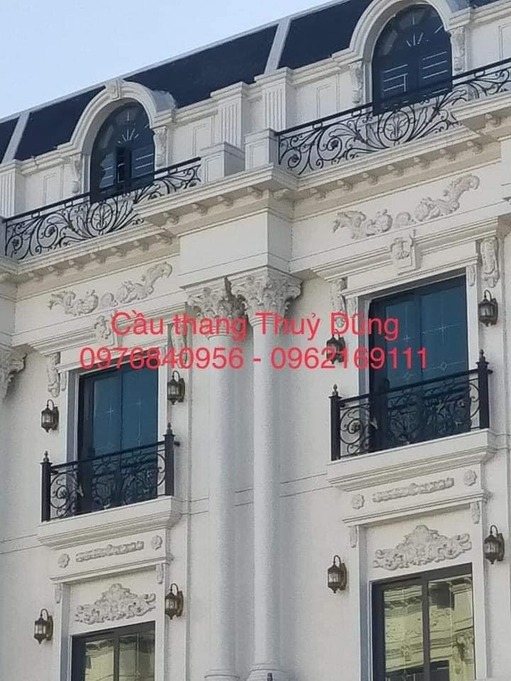 BAN CÔNG SẮT A11112