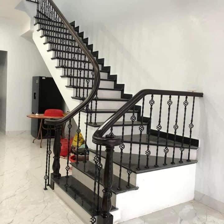 Cầu Thang Sắt Nghệ Thuật 047