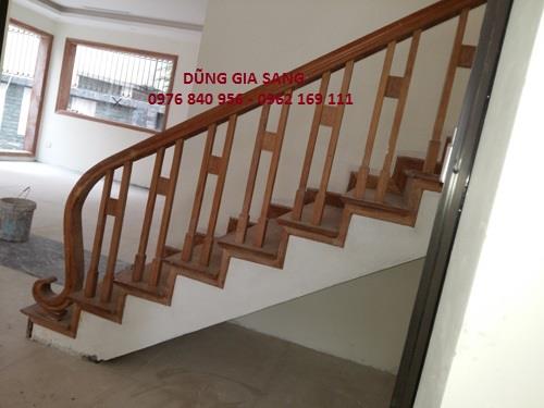 CẦU THANG GỖ 0190