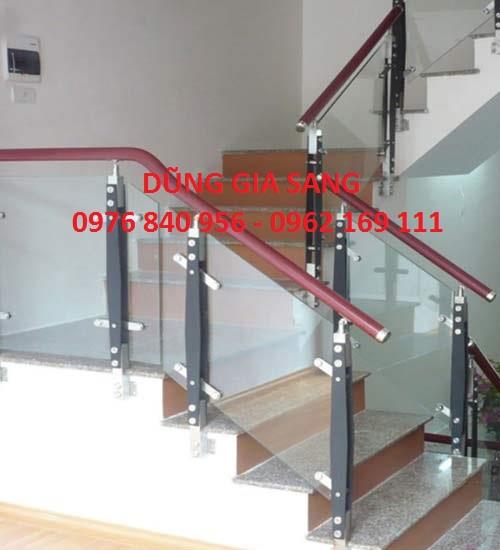 CẦU THANG KÍNH TAY VỊN GỖ  0170