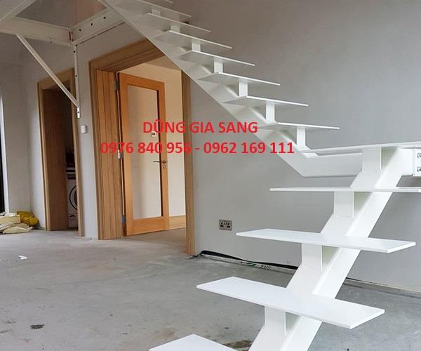 CẦU THANG XƯƠNG CÁ 0020