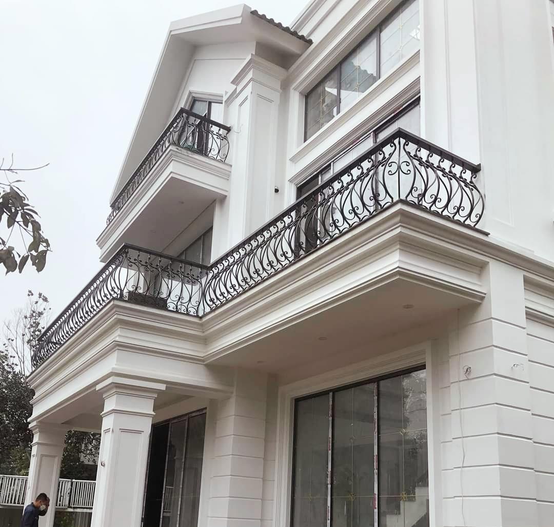 BAN CÔNG SẮT NHÀ ANH PHI - VĨNH YÊN